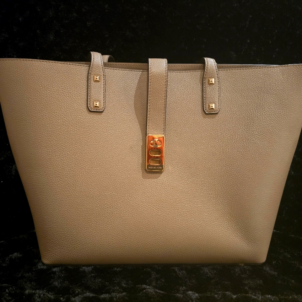 Michael Kors Karson Carryall Leather Tote Handbag